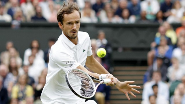 Wimbledon bans Russian and Belarusian players, but ATP slams 'unfair' move Wimbledon bans Russian and Belarusian players, but ATP slams 'unfair' move