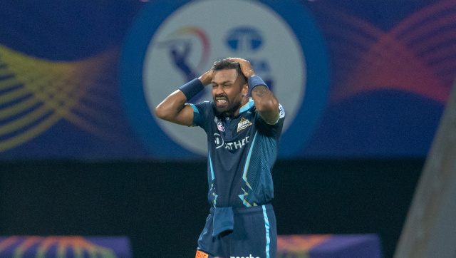 IPL 2022: Twitter slams GT skipper Hardik Pandya for shouting at Mohammed Shami during SRH match IPL 2022: Twitter slams GT skipper Hardik Pandya for shouting at Mohammed Shami during SRH match