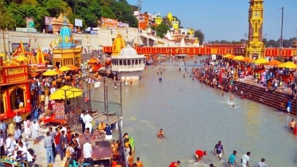 Long weekend rush triggers massive traffic jam between Haridwar-Rishikesh in Uttarakhand
