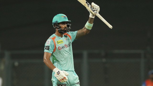 'Literally a one man show': Twitter lauds 'magnificent' KL Rahul for notching up second ton of season 'Literally a one man show': Twitter lauds 'magnificent' KL Rahul for notching up second ton of season