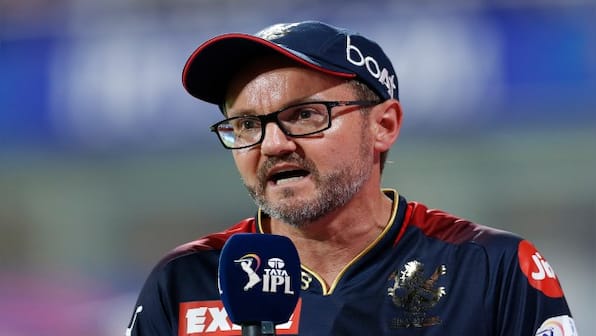 IPL 2022: Glenn Maxwell will be available against Mumbai Indians, says RCB head coach Mike Hesson