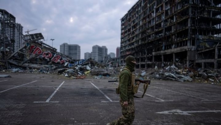 More and more difficult for Vladimir Putin to fund Ukrainian war every single day, says White House