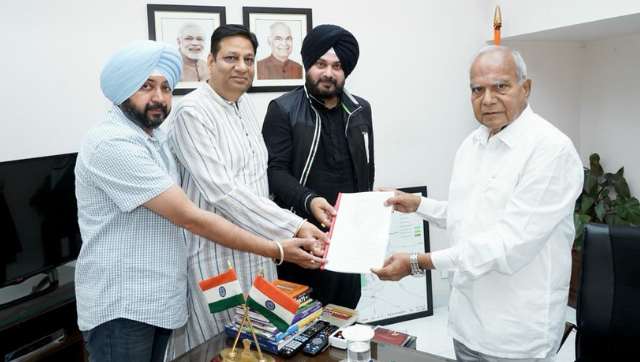 A 'rubber doll' has become Punjab's chief minister: Navjot Singh Sidhu attacks CM Bhagwant Mann A 'rubber doll' has become Punjab's chief minister: Navjot Singh Sidhu attacks CM Bhagwant Mann