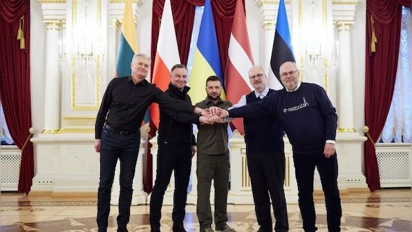 Leaders of Poland, Lithuania, Latvia, Estonia back Ukraine, demand accountability for war crimes