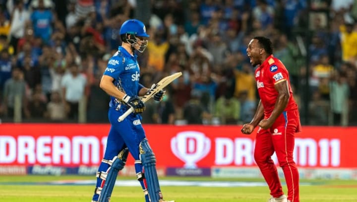 IPL 2022: Punjab Kings compound Mumbai Indians' woes with clinical 12-run victory