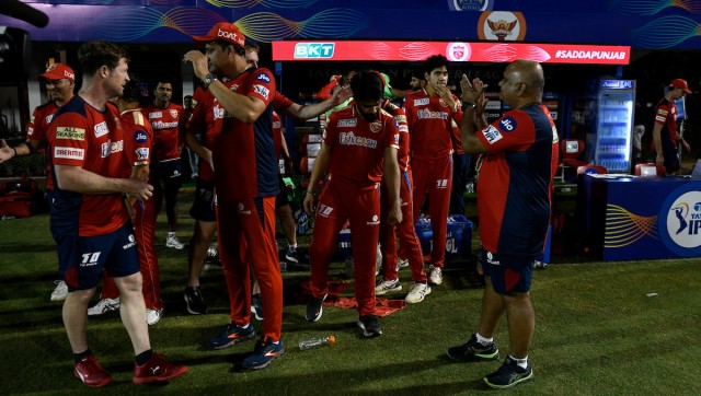 IPL 2022: Should Dhoni bat up the order? Are CSK getting best out of Dube? Burning questions from CSK vs PBKS clash IPL 2022: Should Dhoni bat up the order? Are CSK getting best out of Dube? Burning questions from CSK vs PBKS clash