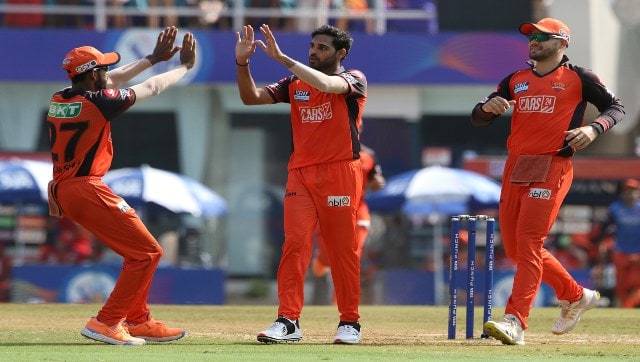 IPL 2022 Watching Umran Malik bowl fast and get wickets is a joy, says Bhuvneshwar Kumar