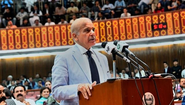 Pakistan's Shehbaz Sharif to unveil new Cabinet today: Report Pakistan's Shehbaz Sharif to unveil new Cabinet today: Report