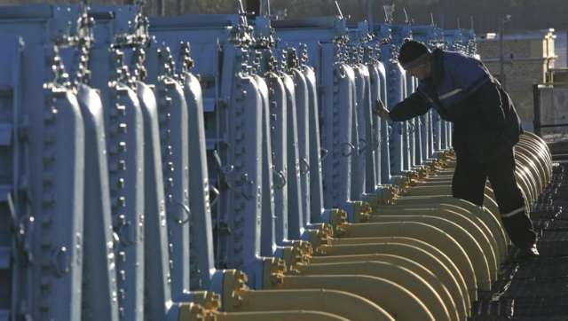 Poland, Bulgaria say Moscow cutting off natural gas supplies due to refusal to pay in Russian rubles Poland, Bulgaria say Moscow cutting off natural gas supplies due to refusal to pay in Russian rubles