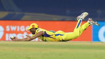 IPL 2022: Watch — 'Flying' Ambati Rayudu takes a stunning one-handed catch against RCB