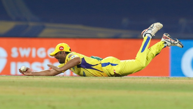 IPL 2022: Watch — 'Flying' Ambati Rayudu takes a stunning one-handed catch against RCB IPL 2022: Watch — 'Flying' Ambati Rayudu takes a stunning one-handed catch against RCB