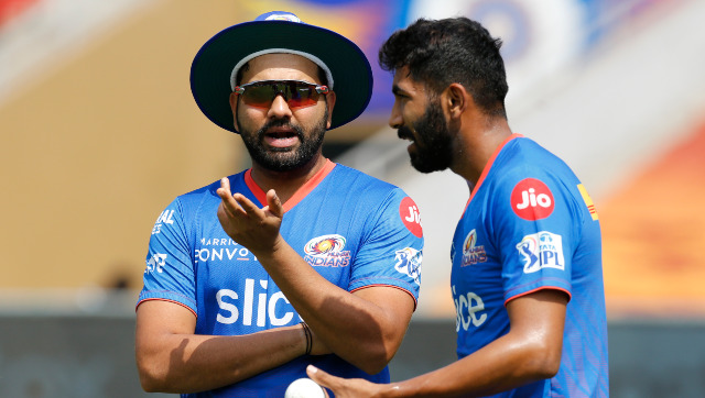 IPL 2022: MI hope to fire as a unit after poor start to season as five-time champions face upbeat RCB IPL 2022: MI hope to fire as a unit after poor start to season as five-time champions face upbeat RCB