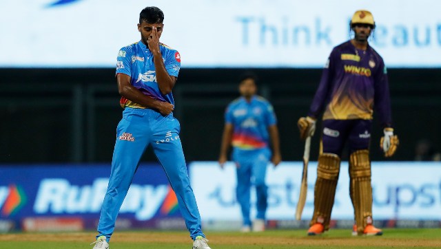 IPL 2022: Chetan Sakariya brings out 'Black Panther' and 'Goku' celebration after dismissing Aaron Finch IPL 2022: Chetan Sakariya brings out 'Black Panther' and 'Goku' celebration after dismissing Aaron Finch