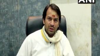 More drama in Lalu Yadav family as Tej Pratap 'shifts' to Rabri Devi residence