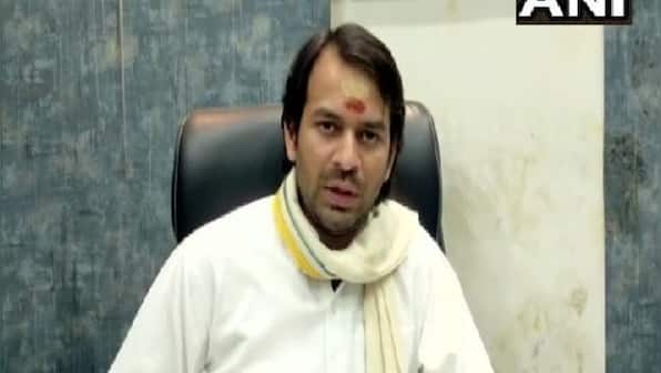 More drama in Lalu Yadav family as Tej Pratap 'shifts' to Rabri Devi residence