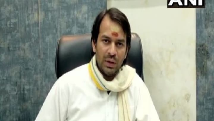 More drama in Lalu Yadav family as Tej Pratap 'shifts' to Rabri Devi residence