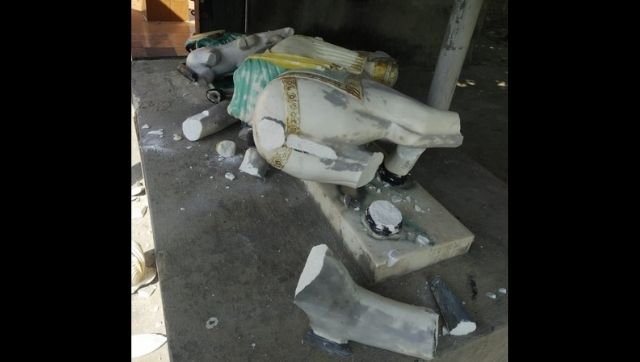 Hindu temple vandalised in Jammu at Navratri festival; investigation underway Hindu temple vandalised in Jammu at Navratri festival; investigation underway
