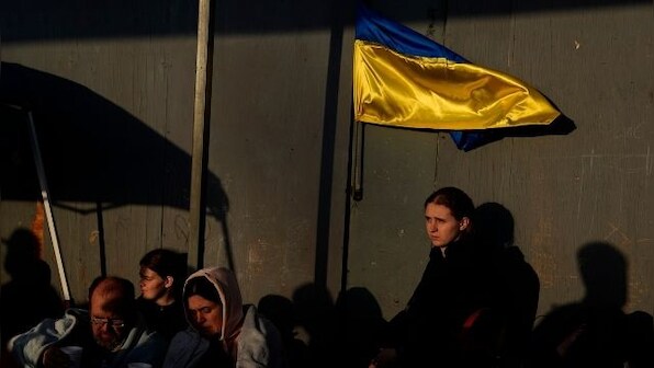 US speeds up entry for Ukrainian refugees fleeing Russian invasion as more reach Mexico border