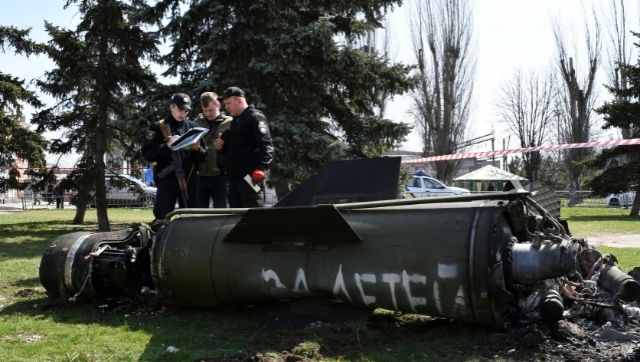 Ukraine's Volodymyr Zelenskyy seeks tough reply after Russian missile kills 52 at train station Ukraine's Volodymyr Zelenskyy seeks tough reply after Russian missile kills 52 at train station