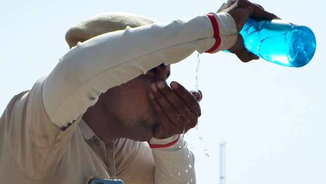 Delhi records heatwave for fourth day on trot, orange alert issued Delhi records heatwave for fourth day on trot, orange alert issued