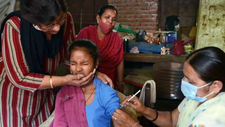 COVID-19: 2,527 new infections push India's tally of cases to 4.3 crore; positivity rate at 0.04%