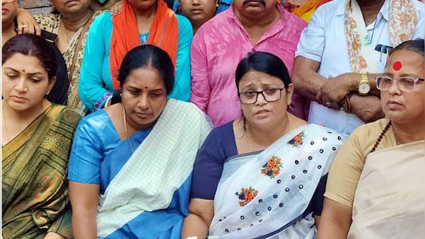 Atrocities against women in West Bengal beyond words, says BJP fact finding team, meets minor rape victim's family in Nadia