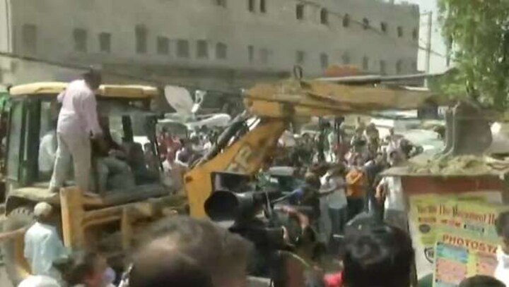 Delhi anti-encroachment drive: Demolition cancelled at Jasola, Sarita Vihar due to unavailability of police, says SDMC