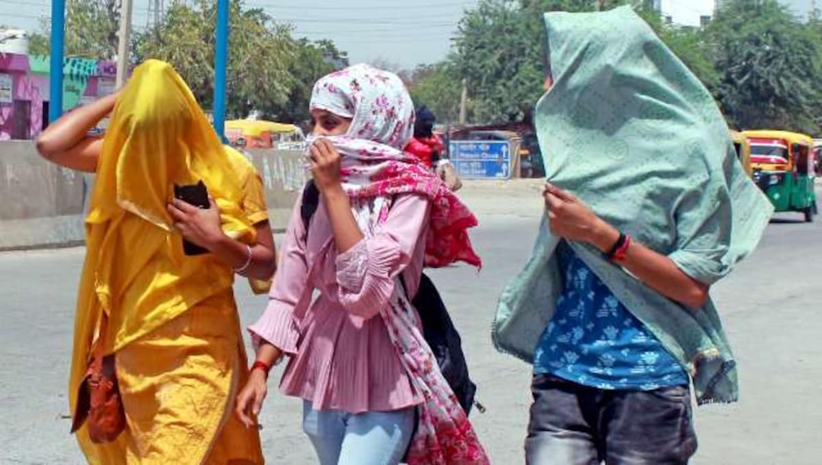 Is South Asia's intense heat wave a 'sign of things to come'?
