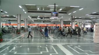 Upset over long queues at airports, parliamentary panel calls for biometric screening methods