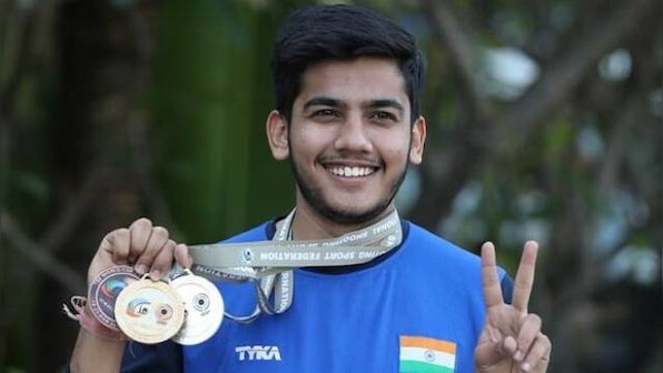 Aishwary Tomar wins at National selection trials, Sanjeev Rajput 2nd