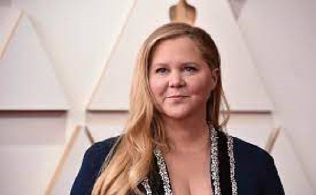 Amy Schumer reveals controversial joke about Alec Baldwin that she wasn't allowed to say at the Oscars Amy Schumer reveals controversial joke about Alec Baldwin that she wasn't allowed to say at the Oscars