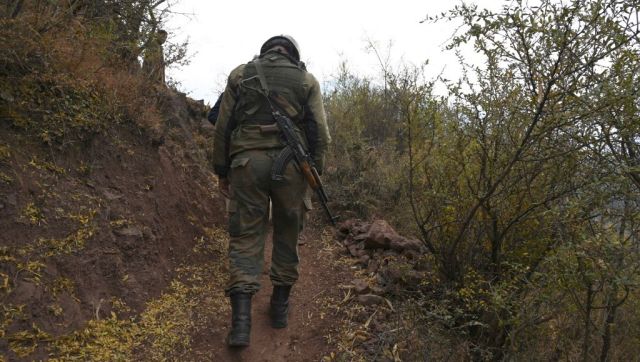 Jammu and Kashmir: Encounter breaks out in Pulwama Jammu and Kashmir: Encounter breaks out in Pulwama