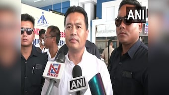 10-year-old Manipur girl who attended class with younger sibling in lap gets minister's support