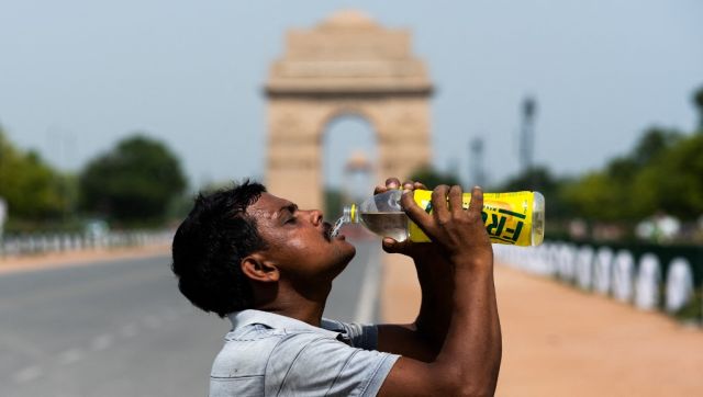 Heatwave builds up in parts of Delhi; mercury crosses 46 degrees Celsius at Najafgarh Heatwave builds up in parts of Delhi; mercury crosses 46 degrees Celsius at Najafgarh