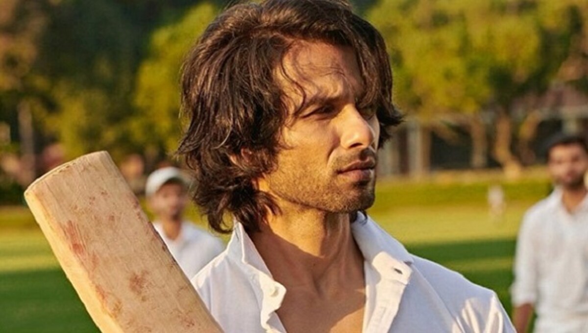 As Shahid Kapoor's Jersey releases, assessing whether another South remake  will ensure him a hit after Kabir Singh-Opinion News , Firstpost