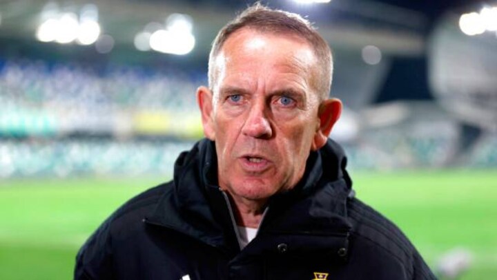 Northern Ireland coach apologises for saying women 'more emotional than men'