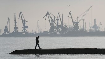 Ukraine says UN-led Mariupol mission rescues 'almost 500 civilians'