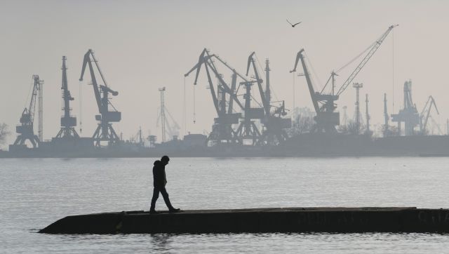 Ukraine says UN-led Mariupol mission rescues 'almost 500 civilians' Ukraine says UN-led Mariupol mission rescues 'almost 500 civilians'