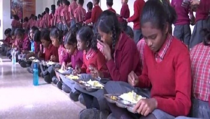 Uttar Pradesh: Official asked to serve meals to students as 'symbolic punishment' for delay in responding to RTI