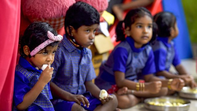 Roz khao ande? Why introducing eggs in mid-day meals in Karnataka has been a bone of contention Roz khao ande? Why introducing eggs in mid-day meals in Karnataka has been a bone of contention