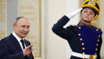 Vladimir Putin to mark Victory Day as Russian forces push forward in Ukraine assault