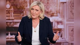 French presidential candidate Marine Le Pen vows to impose fines on Muslims who wear headscarves in public