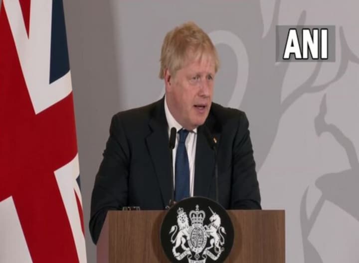 UK prime minister Boris Johnson refuses to quit as top ministers resign