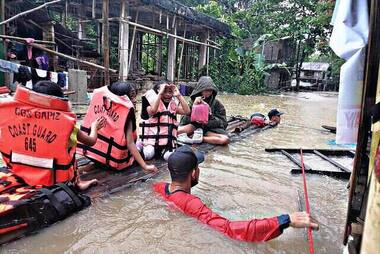 Philippines: At least 25 killed as heavy rains trigger floods, landslides