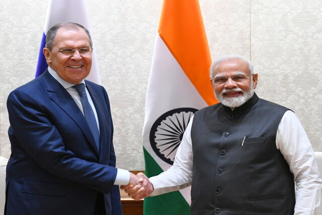 'India ready to contribute to peace efforts': PM Modi tells Russian foreign minister Lavrov 'India ready to contribute to peace efforts': PM Modi tells Russian foreign minister Lavrov