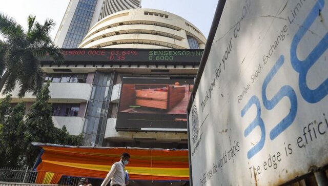 Markets falter for sixth day; Sensex tanks 425 points in early trade Markets falter for sixth day; Sensex tanks 425 points in early trade