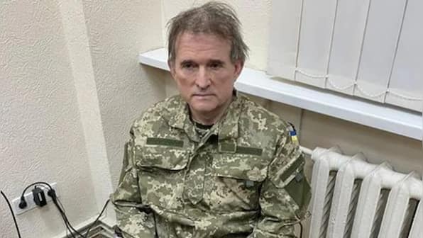 Two captured UK citizens ask Boris Johnson to facilitate their swap for Ukrainian Opposition leader
