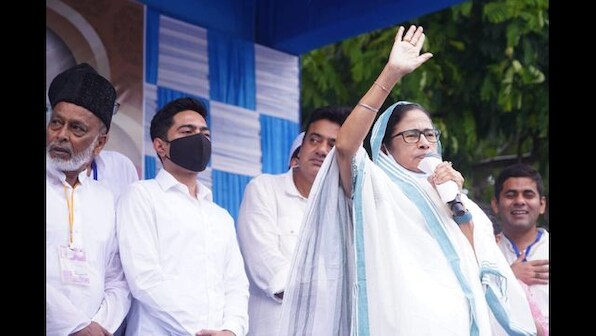Don't be scared, keep fighting: Mamata Banerjee's Eid message from Red Road in Kolkata
