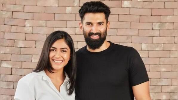 Aditya Roy Kapur and Mrunal Thakur to feature in the Hindi remake of Tamil hit Thadam