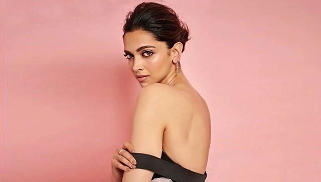 Watch Deepika Padukone's bloopers from her film shoots Watch Deepika Padukone's bloopers from her film shoots
